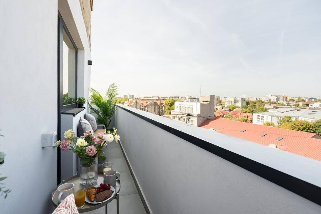 Apartament Stunning Views 3Br Sunny Flat - Amazing Terrace Bukareszt Zewnętrze zdjęcie